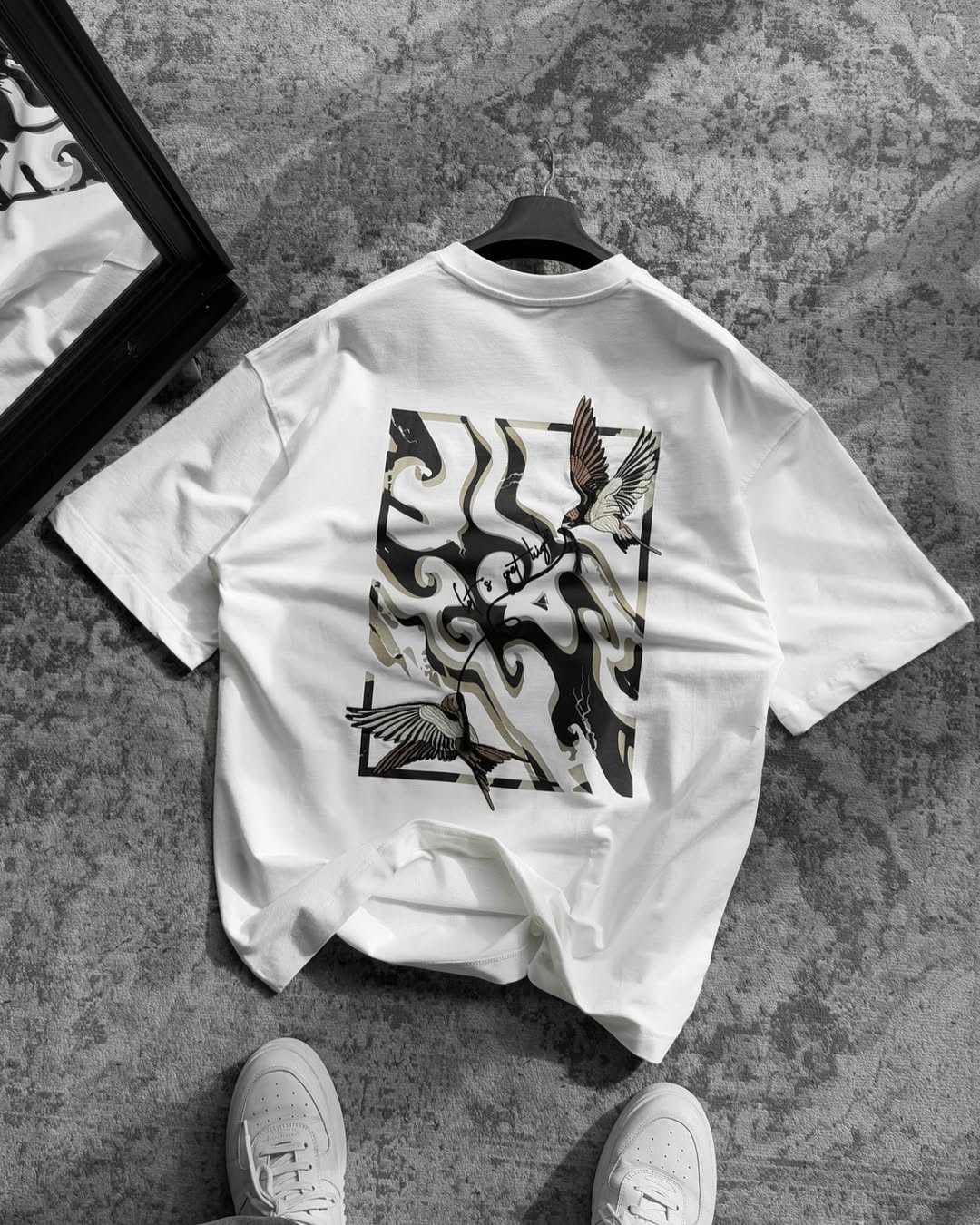 Birds T-shirt (Oversized)