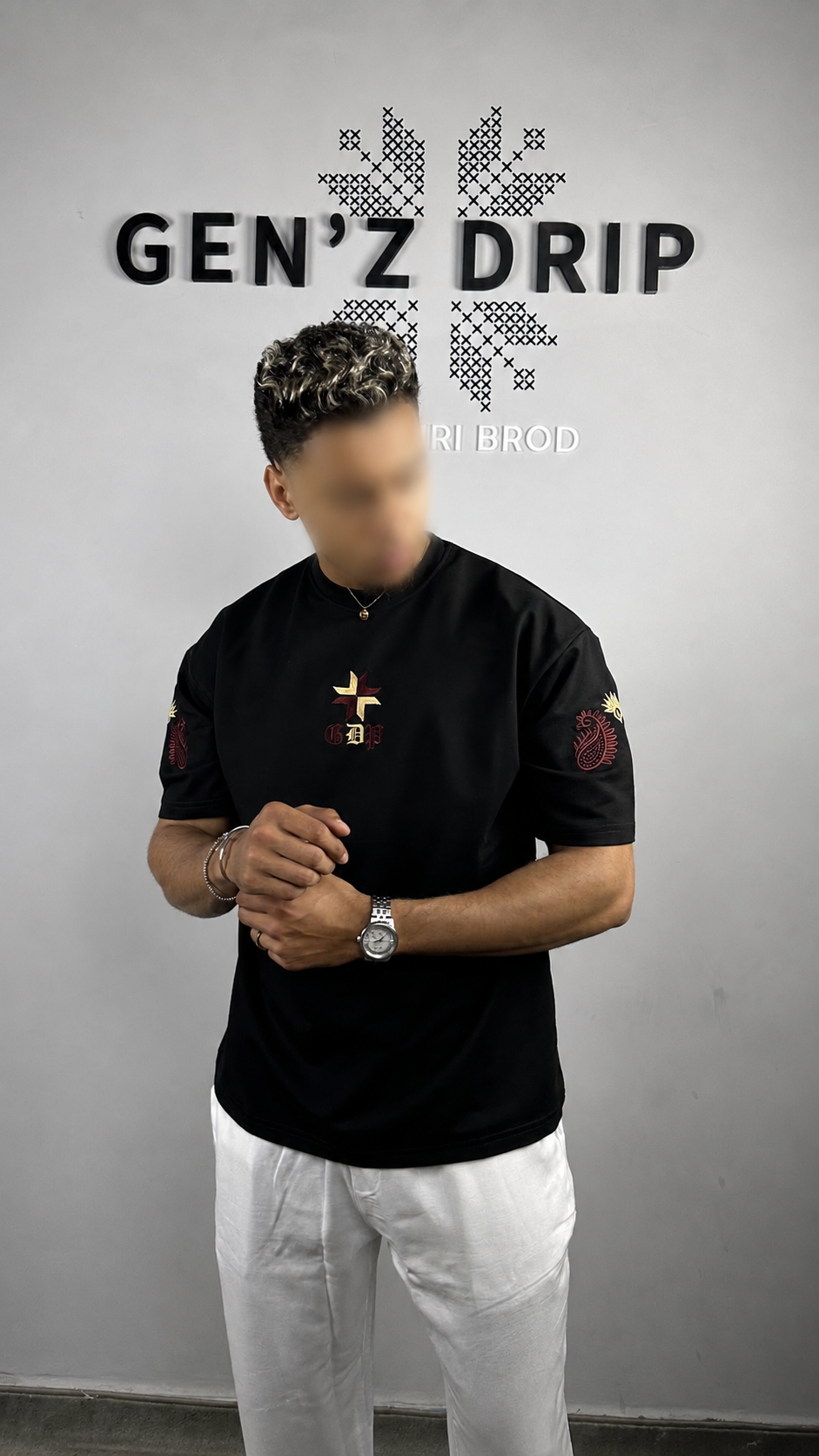 Never Basic T-shirt (Oversized)