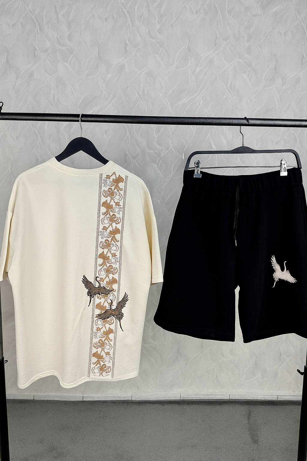 Ensemble Fly Away (Oversized)