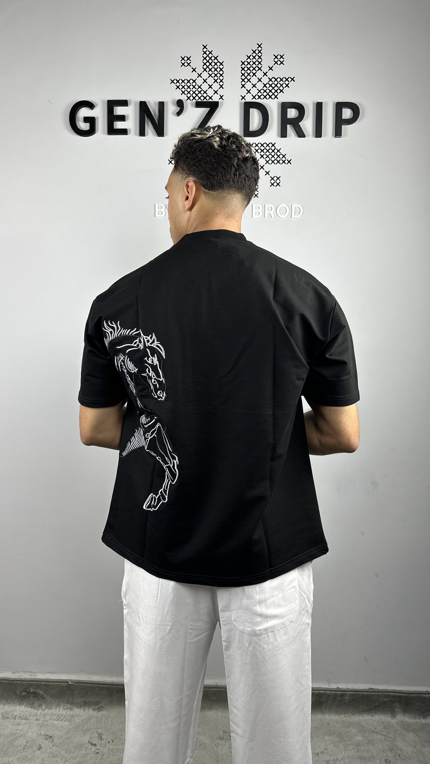 Horse T-shirt (Oversized)