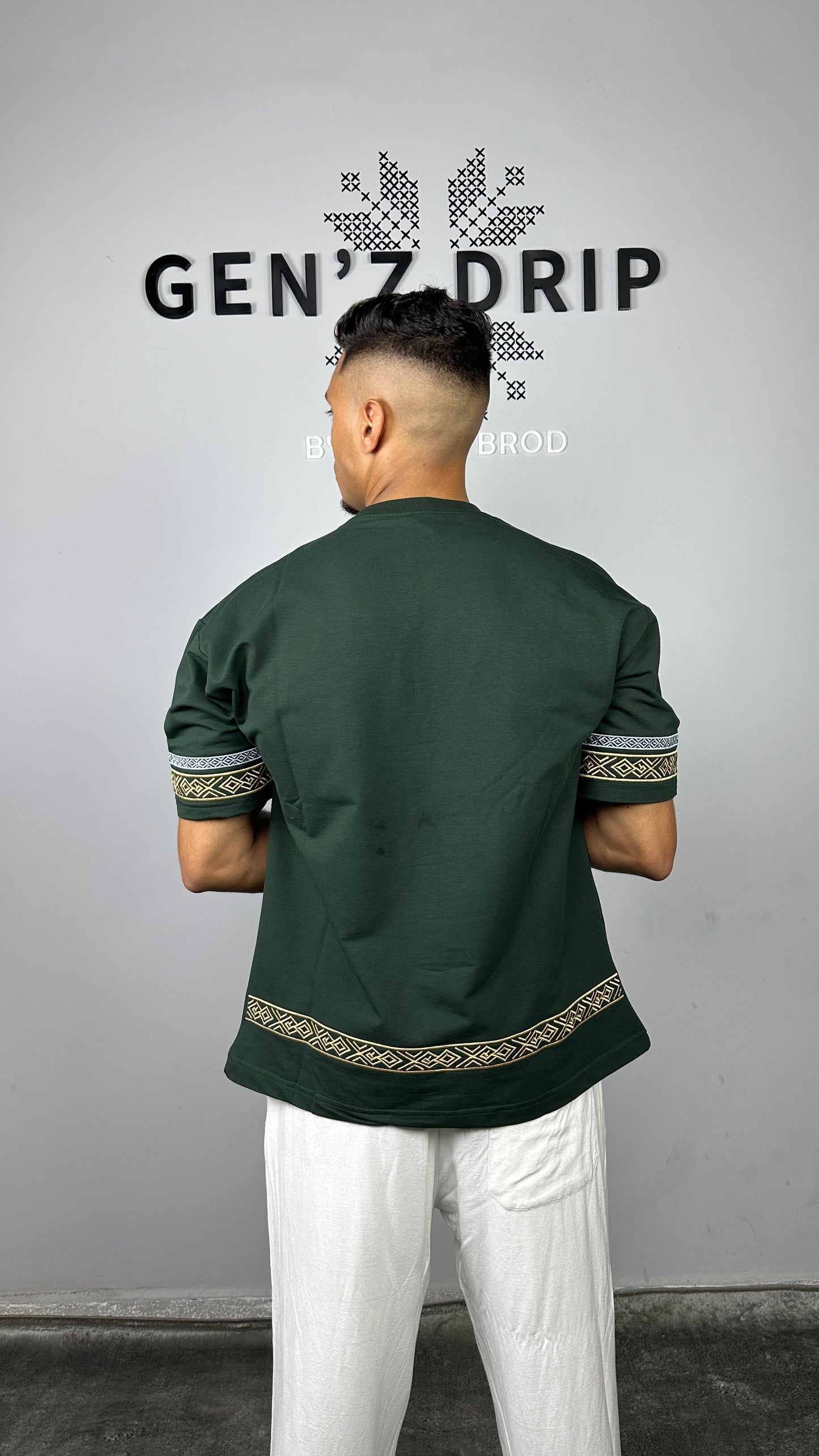 Iconic T-Shirt (Oversized)