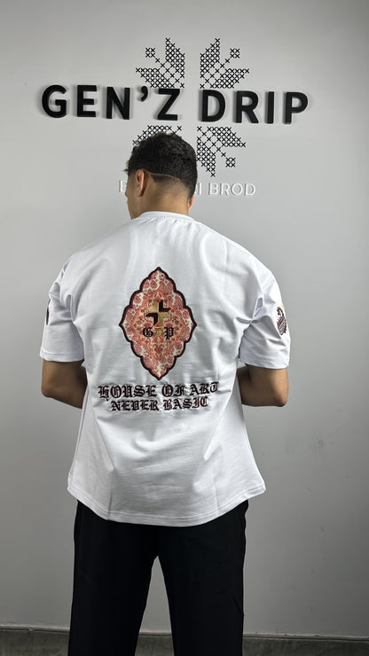 Never Basic T-shirt (Oversized)